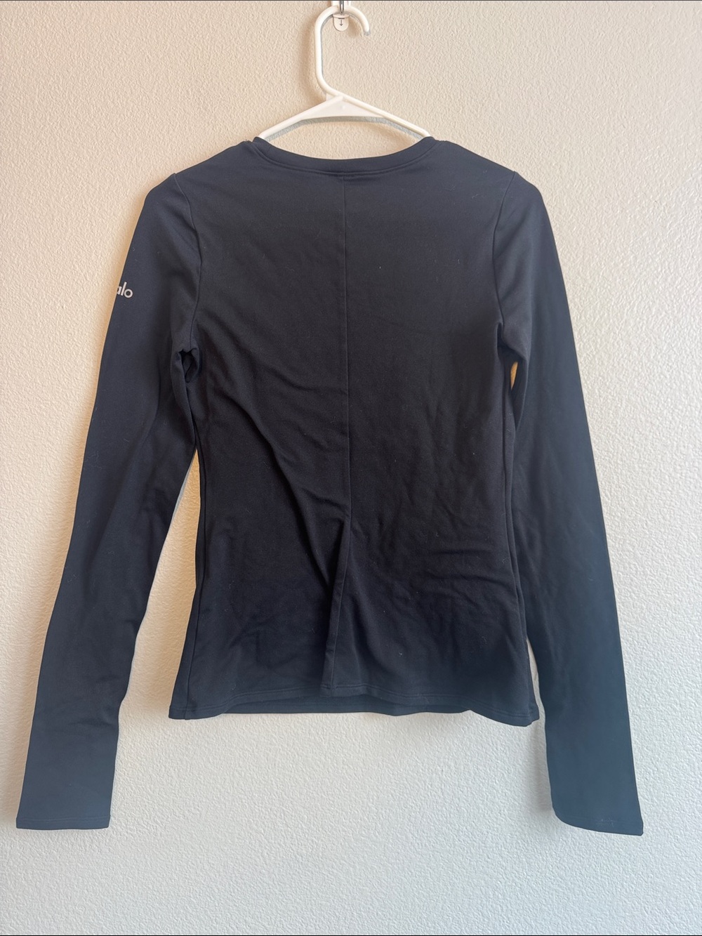 ALO Yoga Black Long Sleeve Crew Neck Top - Picture 4 of 5